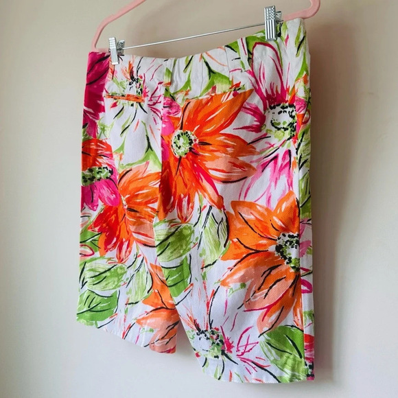 For the Republic Floral Shorts - Women’s Size 10 - Picture 9 of 13